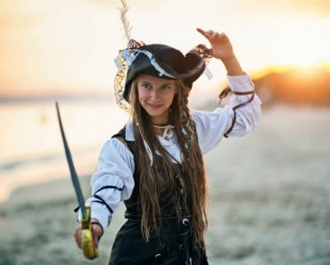 Comment fabriquer un costume de pirate ?